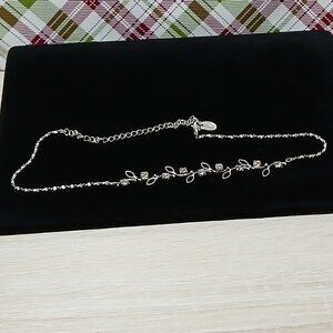 Icing Silver Tone Ivy Choker Necklace Jewelry #92